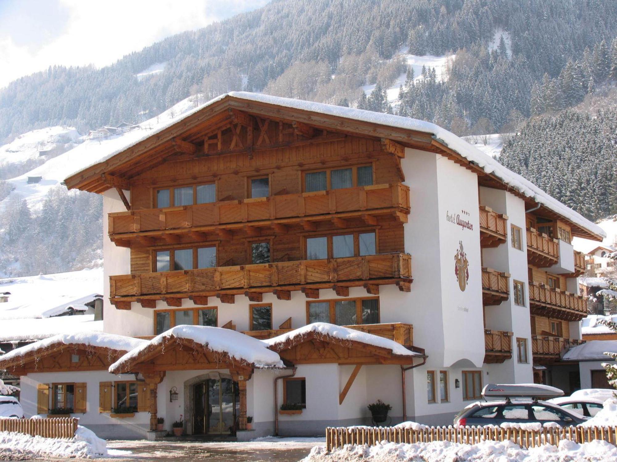 Hotel Augarten Neustift im Stubaital Exterior photo