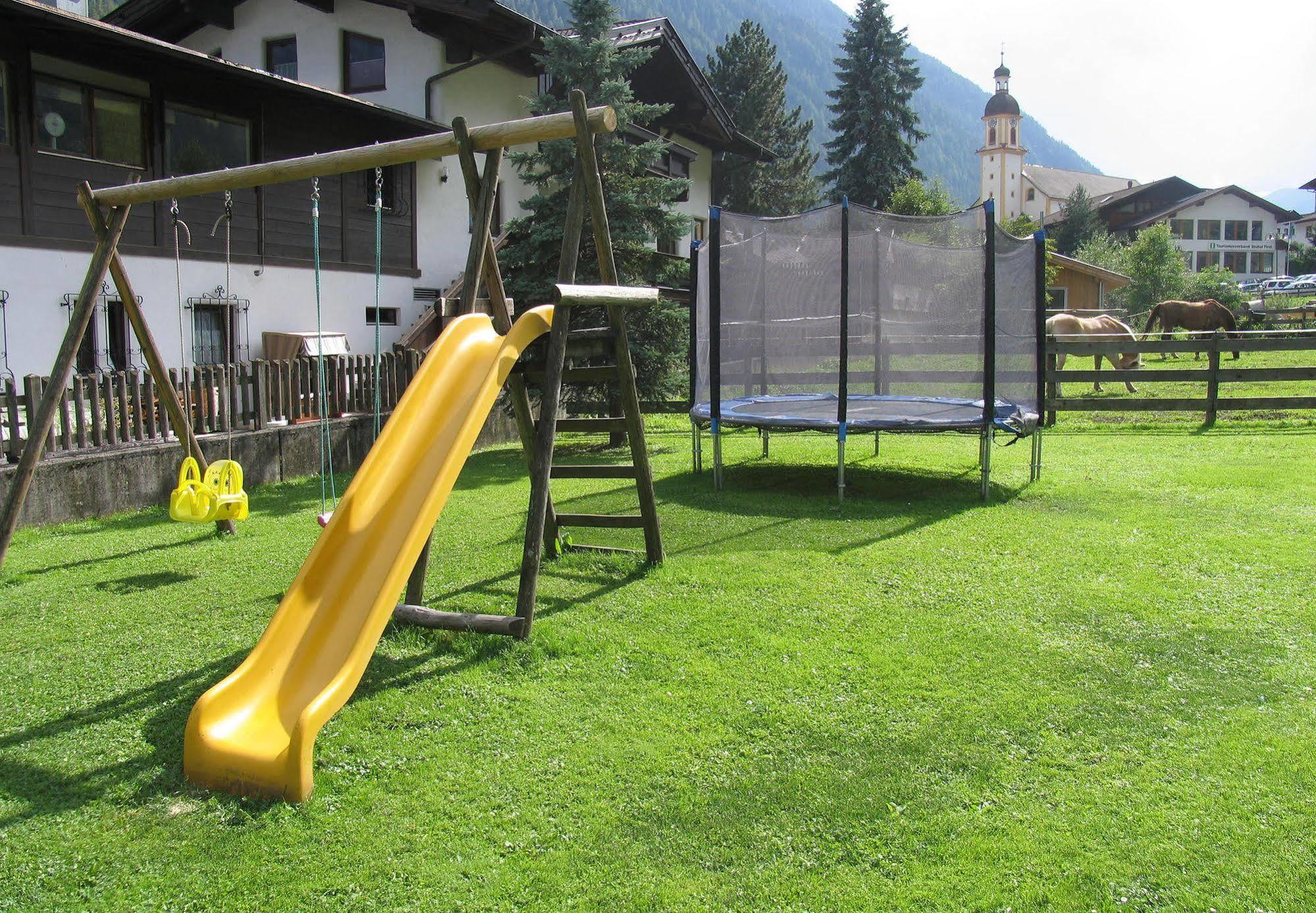 Hotel Augarten Neustift im Stubaital Exterior photo