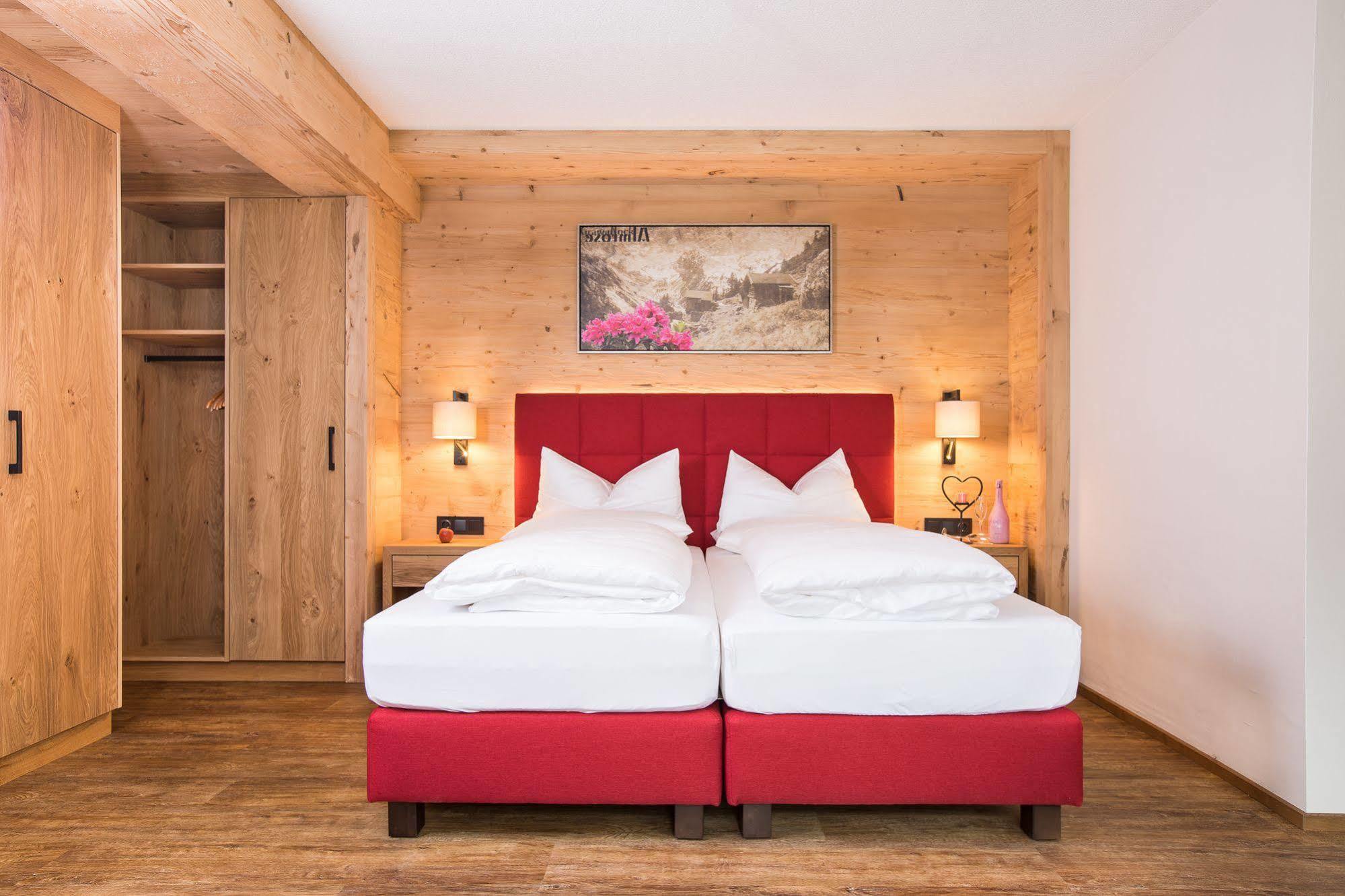 Hotel Augarten Neustift im Stubaital Exterior photo